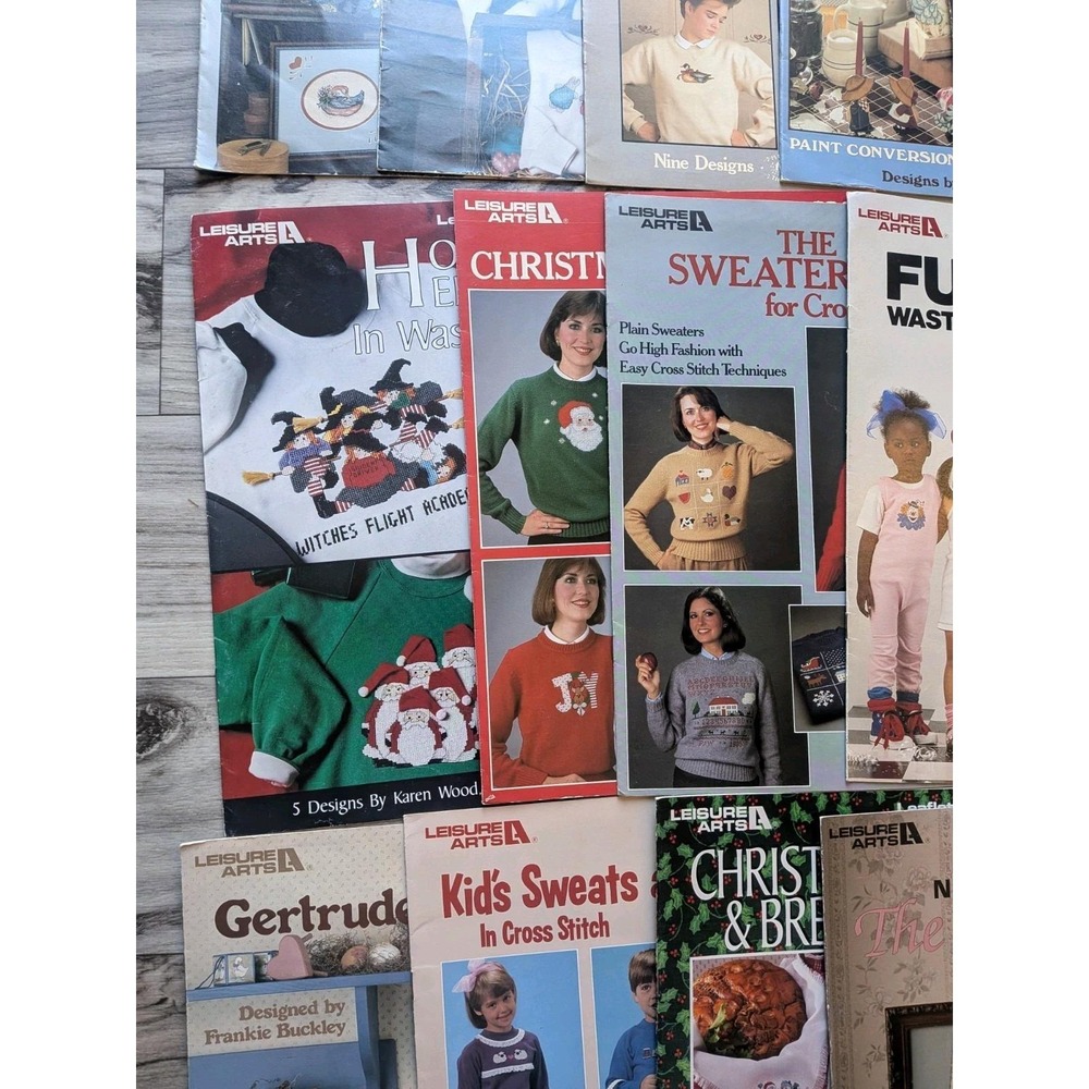Lot 18 Vintage Leisure Arts Cross Stitch Pattern Books Leaflets Christmas... - Picture 5 of 11
